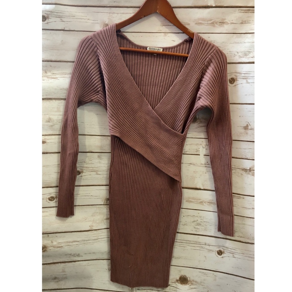 Charlotte Russe dress - Picture 2 of 4